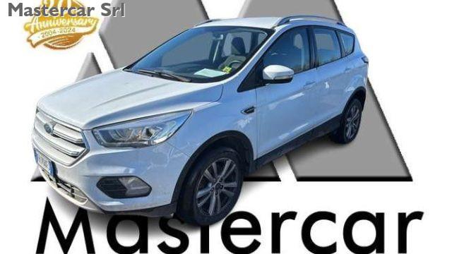 FORD Kuga 1.5 TDCi 120CV AUTOM S&S Business TG : FR704FJ