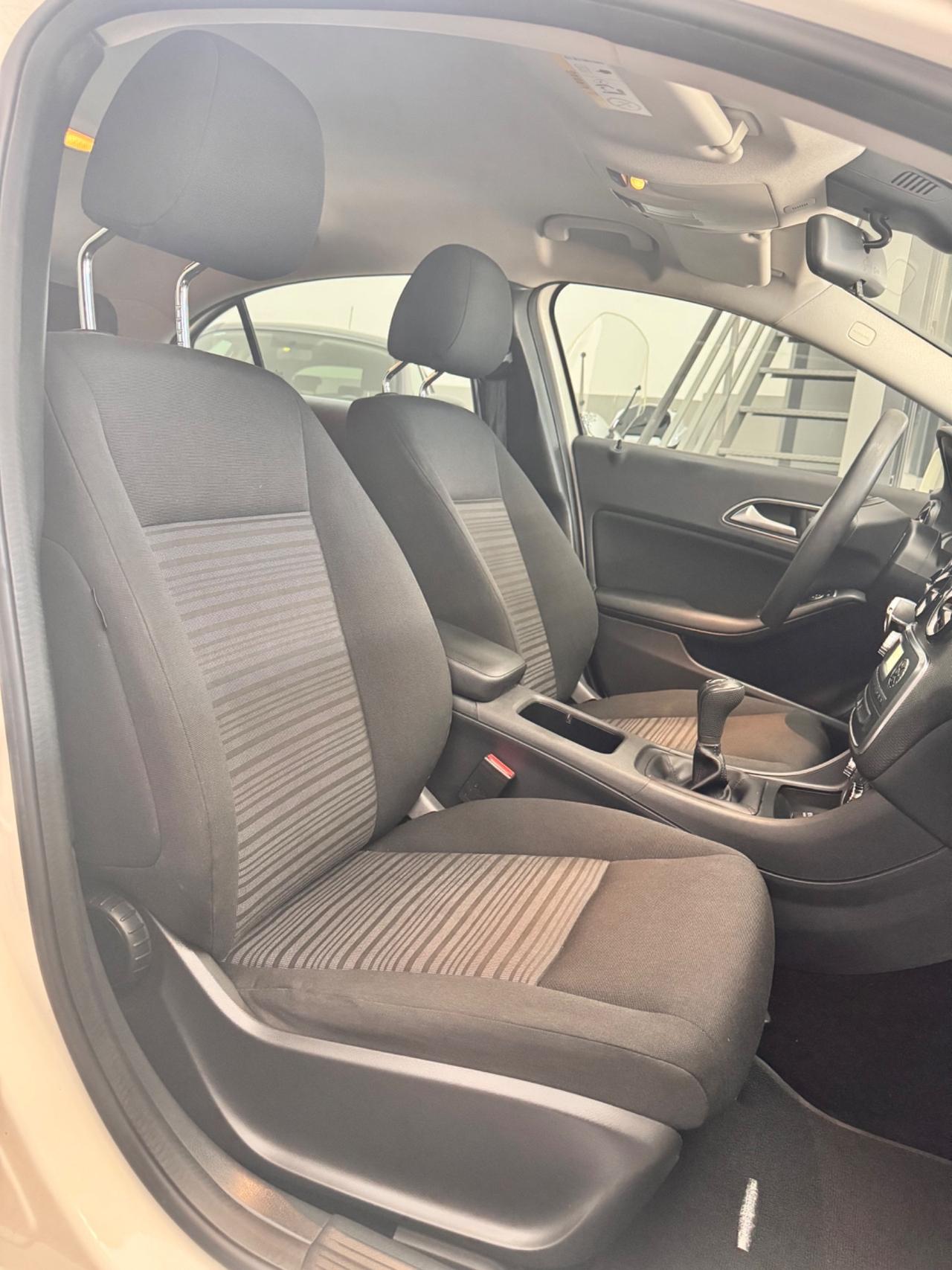 Mercedes-benz A 180 CDi 109 Cv Premium - 2015