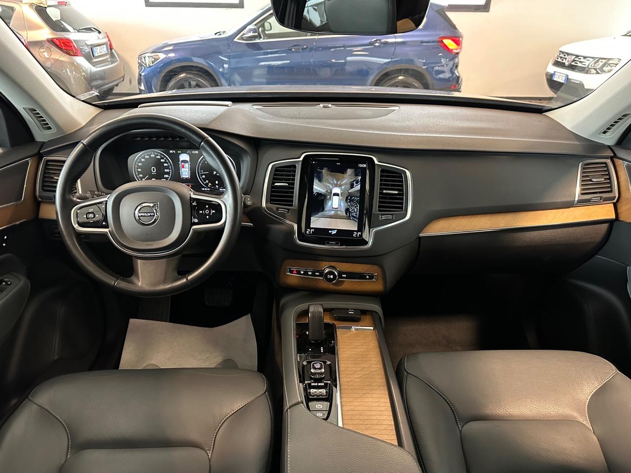 Volvo XC 90 XC90 B5 (d) AWD Geartronic 7 posti Inscription
