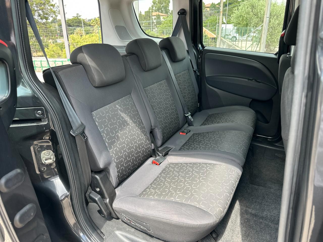 Fiat Doblò 1.6 MJT Emotion – Pedana Accessibile Disabili