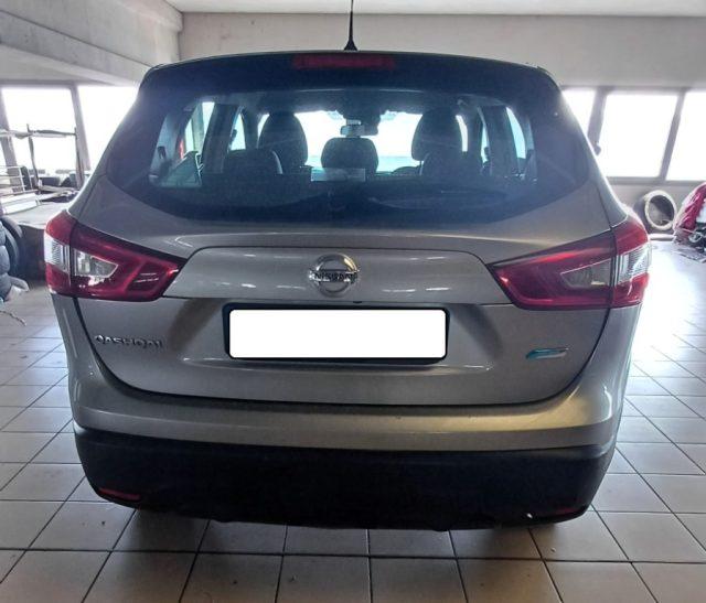 NISSAN Qashqai 1.5 dCi DPF Tekna