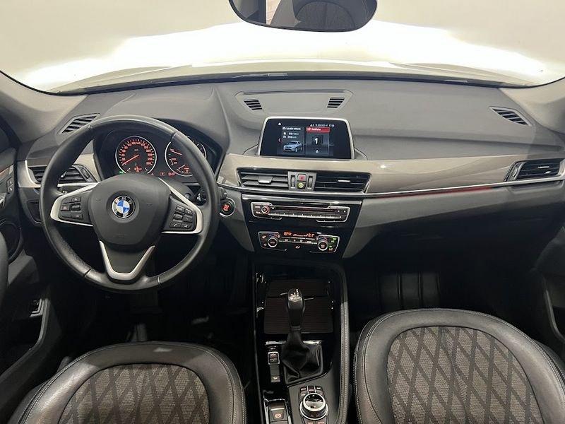 BMW X1 X1 xDrive18d X LINE