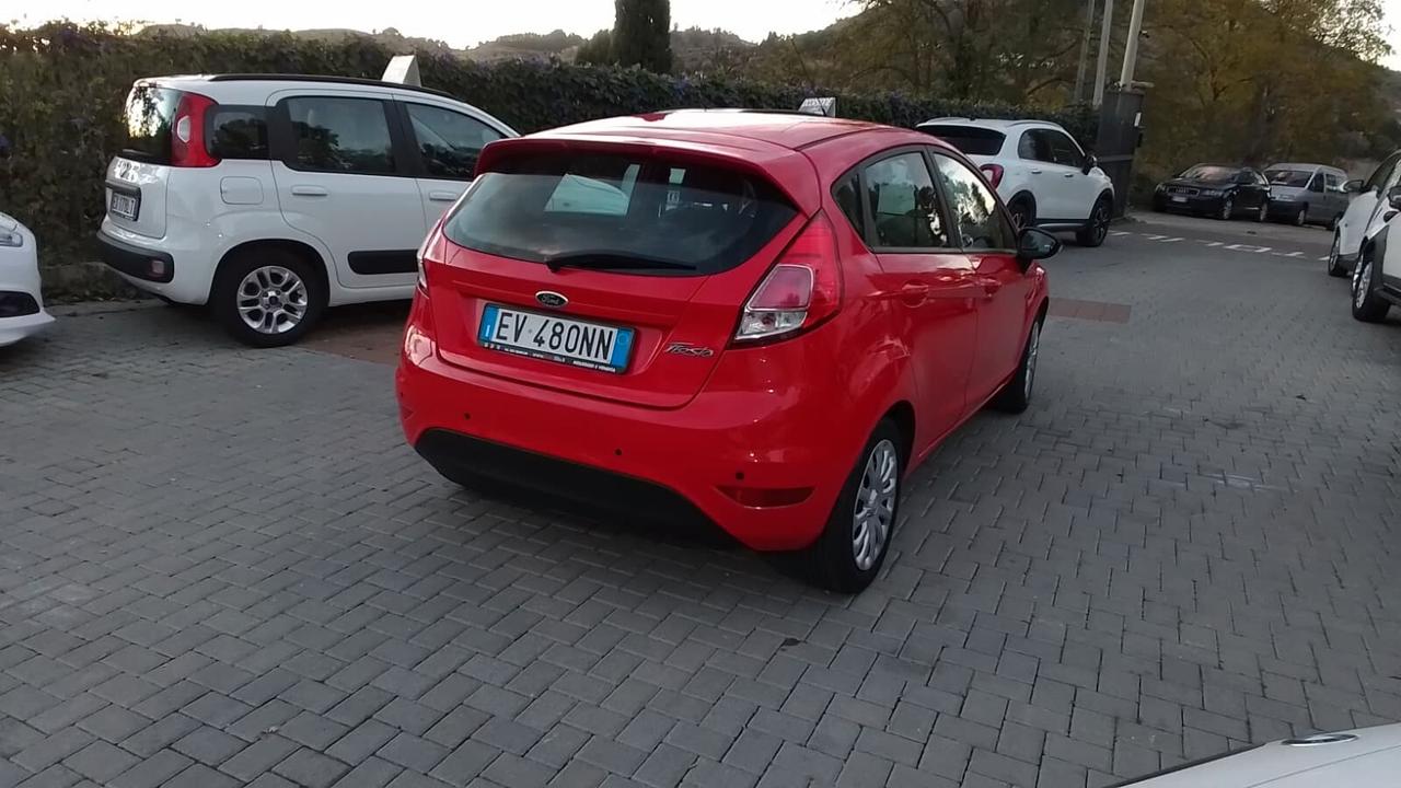 Ford Fiesta 1.5 TDCi 75CV 5 porte Business