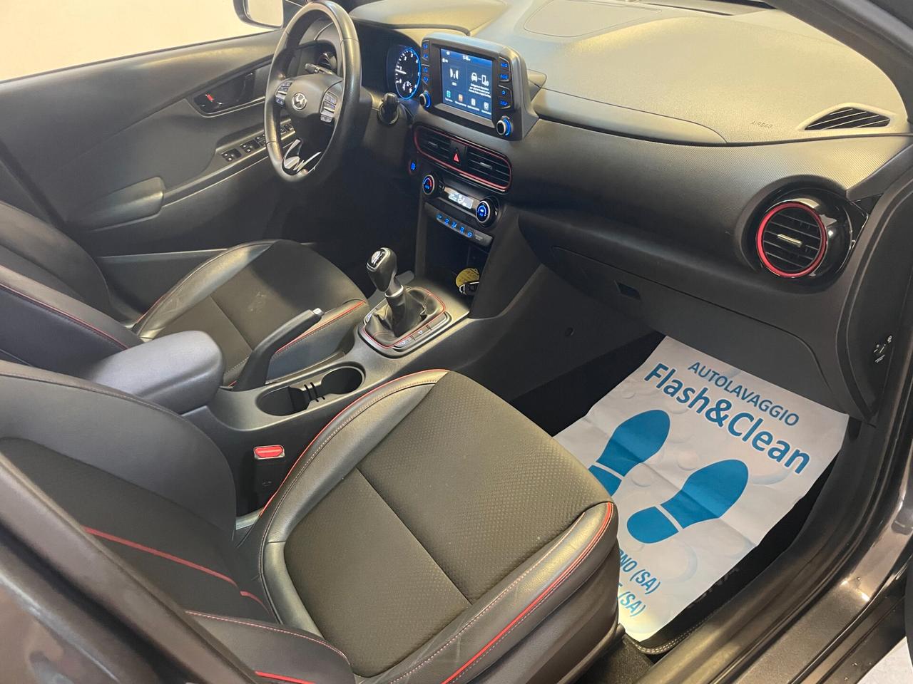 Hyundai Kona 1.6 115 CV CRDI Xpossible FULL OPTIONAL ! TAGLIANDATA NEOPATENTATI