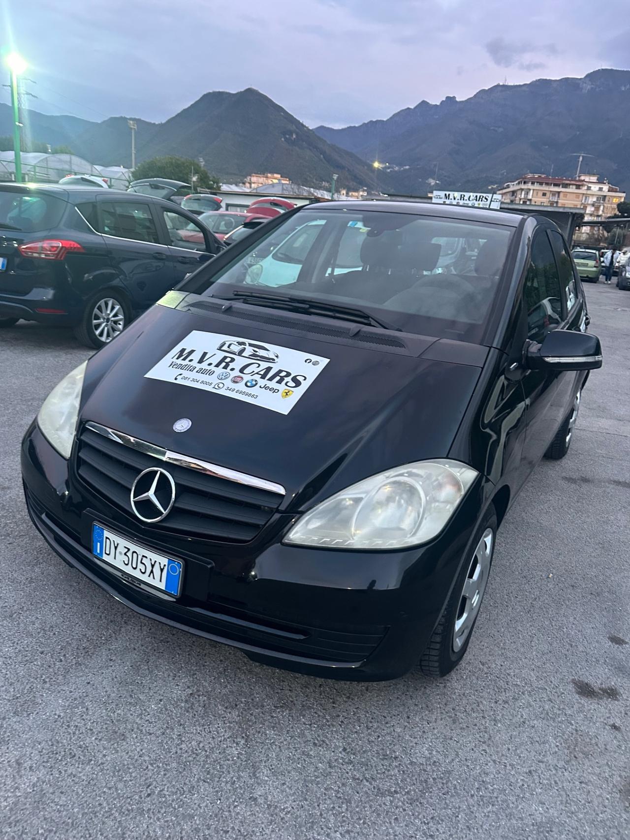 Mercedes-benz A 150 BlueEFFICIENCY Avantgarde