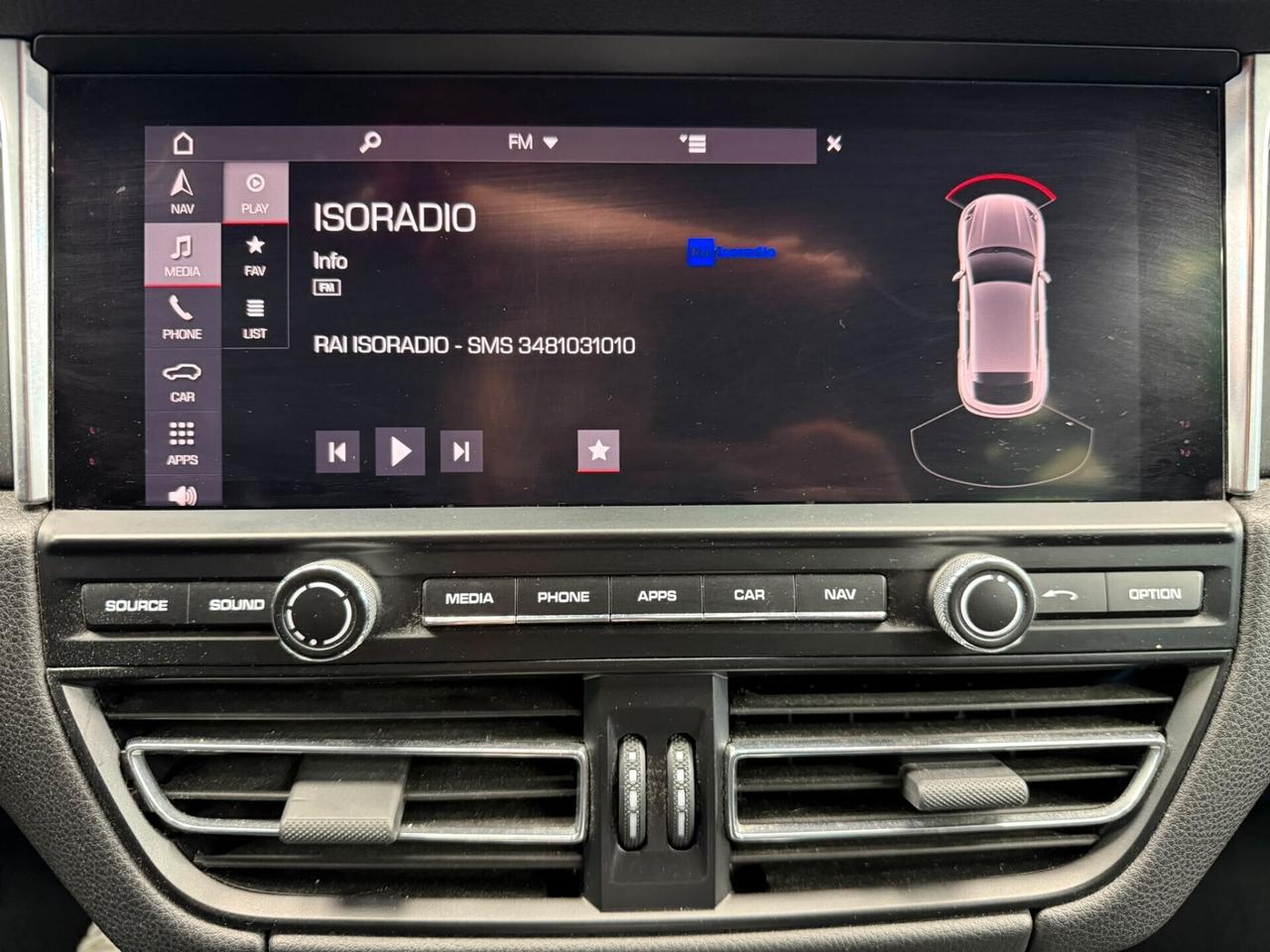 Porsche Macan 2.0 (642)