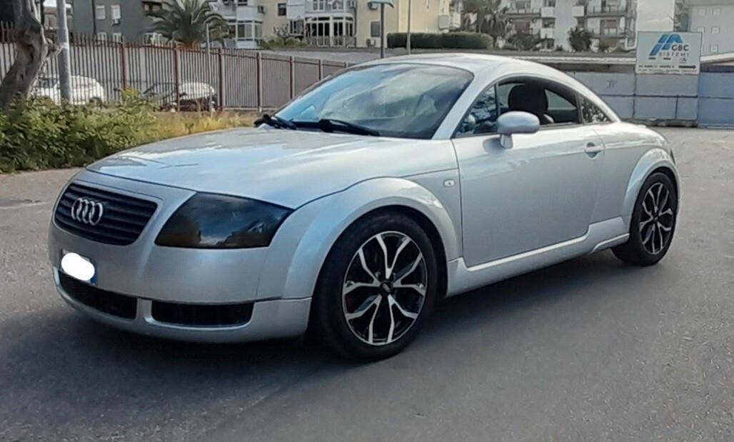 Audi TT Coupé 1.8 T 20V 179 CV cat quattro