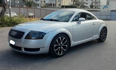 Audi TT Coupé 1.8 T 20V 179 CV cat quattro