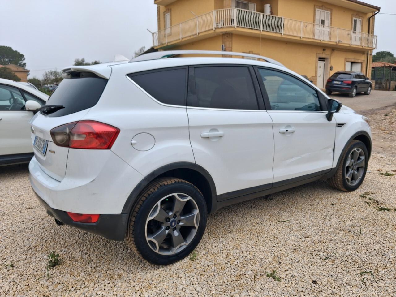 Ford Kuga 2.0 TDCi 136 CV 4WD Titanium DPF