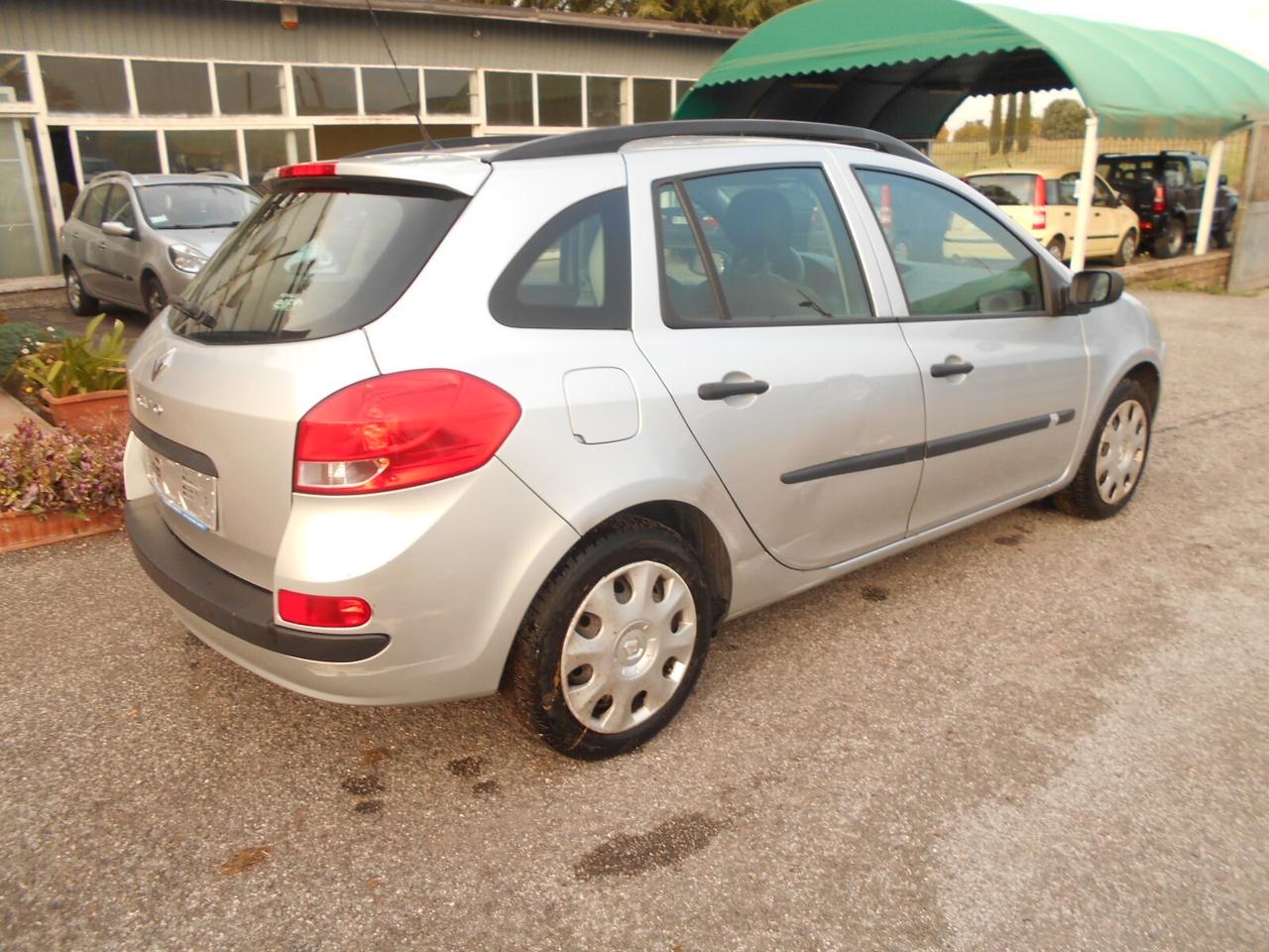 Renault Clio 1.2 16V SporTour Dynamique