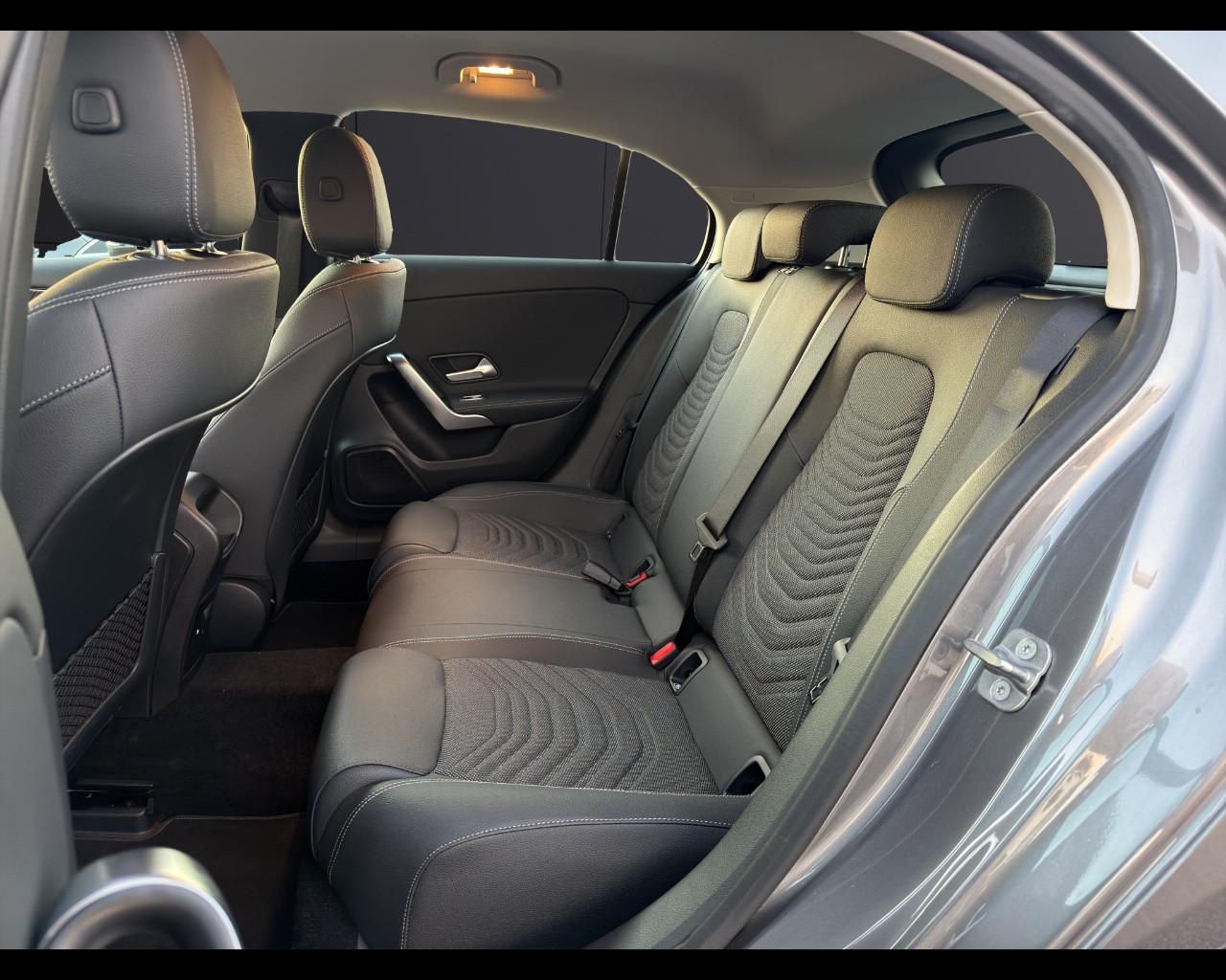 Mercedes-Benz A 180 Automatic SPORT PROGRESSIVE ADVANCED