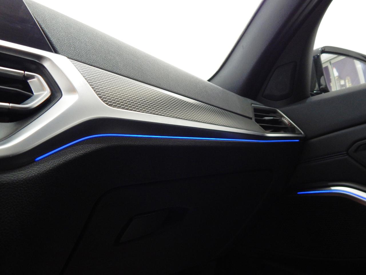BMW 320 d Touring MSport Aut. TETTO-NAVI-PELLE-RADAR-LED