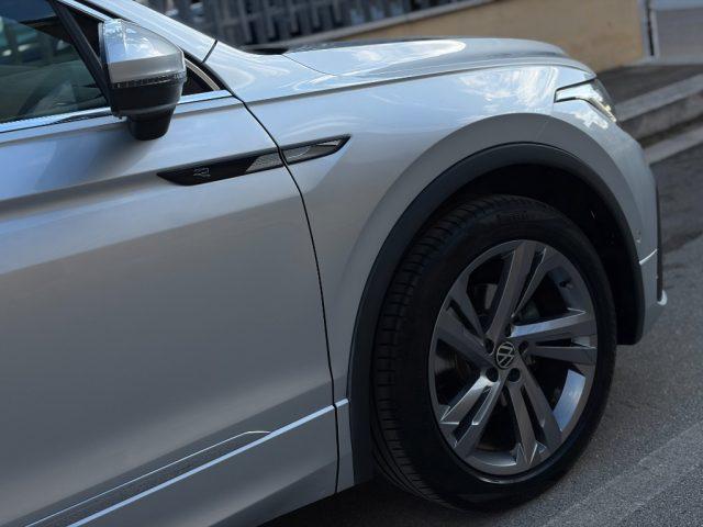 VOLKSWAGEN Tiguan 2.0TDI 150 DSG R-Line *69000KM*