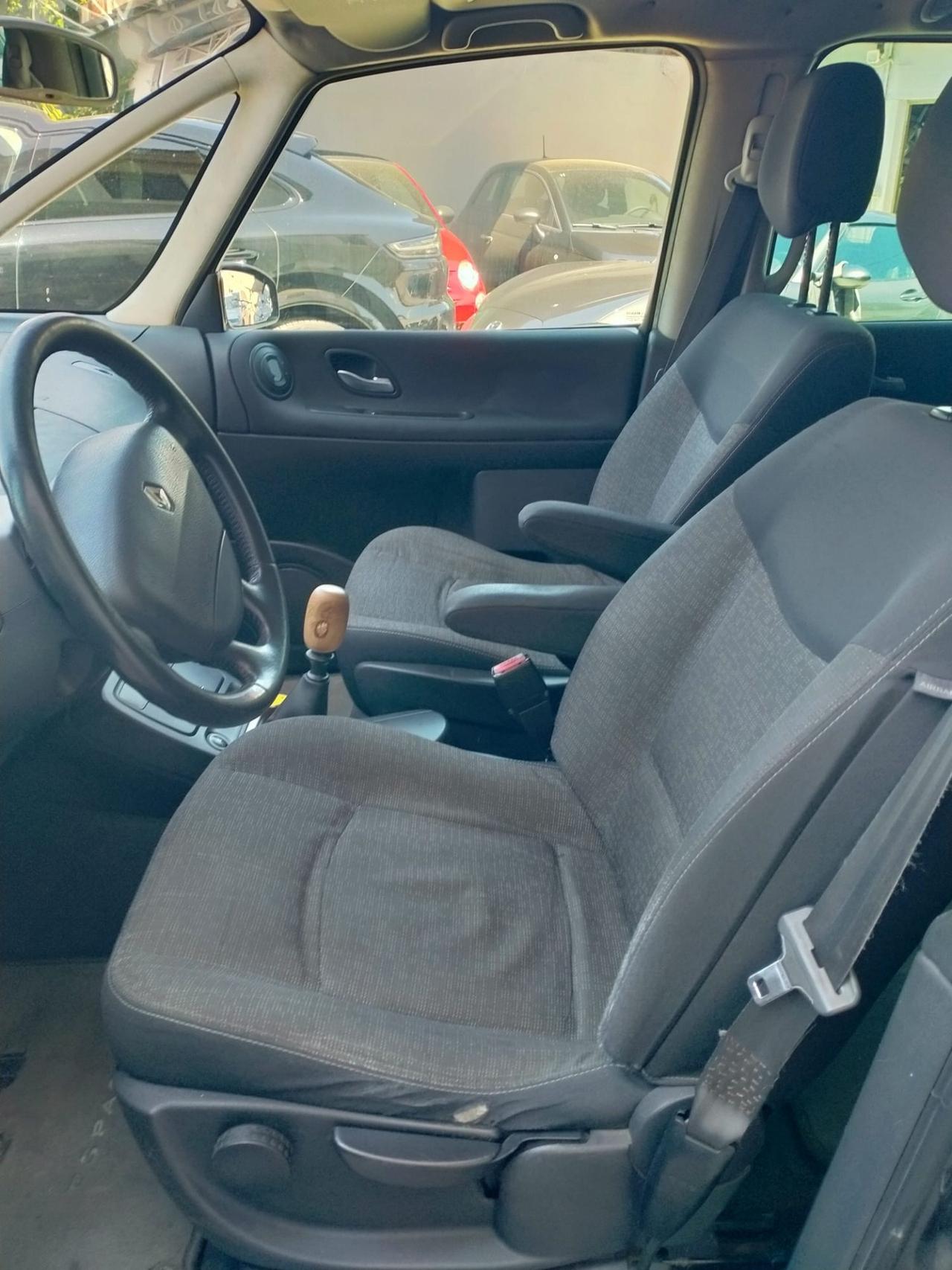 Renault Espace 2.0 dCi 150CV Initiale 7 posti