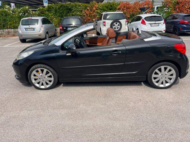 PEUGEOT 207 1.6 VTi 120CV CC Féline