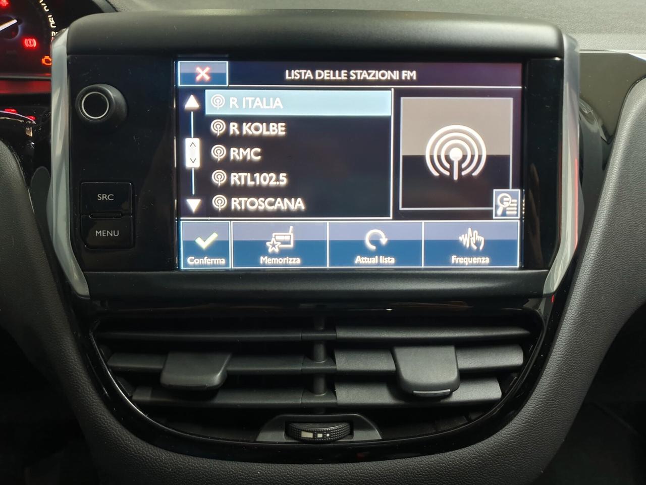 Peugeot 208 1.2 PureTech 82cv Allure 2016