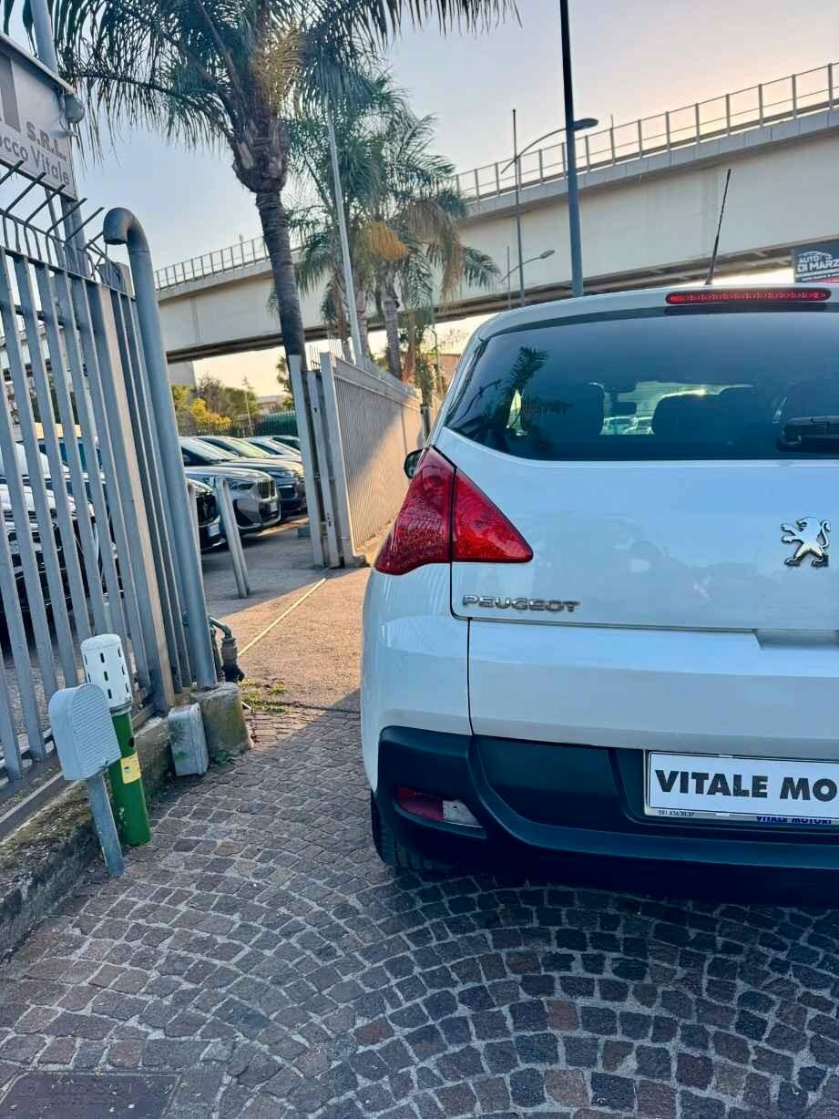 PEUGEOT 3008 1.6 HDi 110CV CAMBIO AUTOMATICO