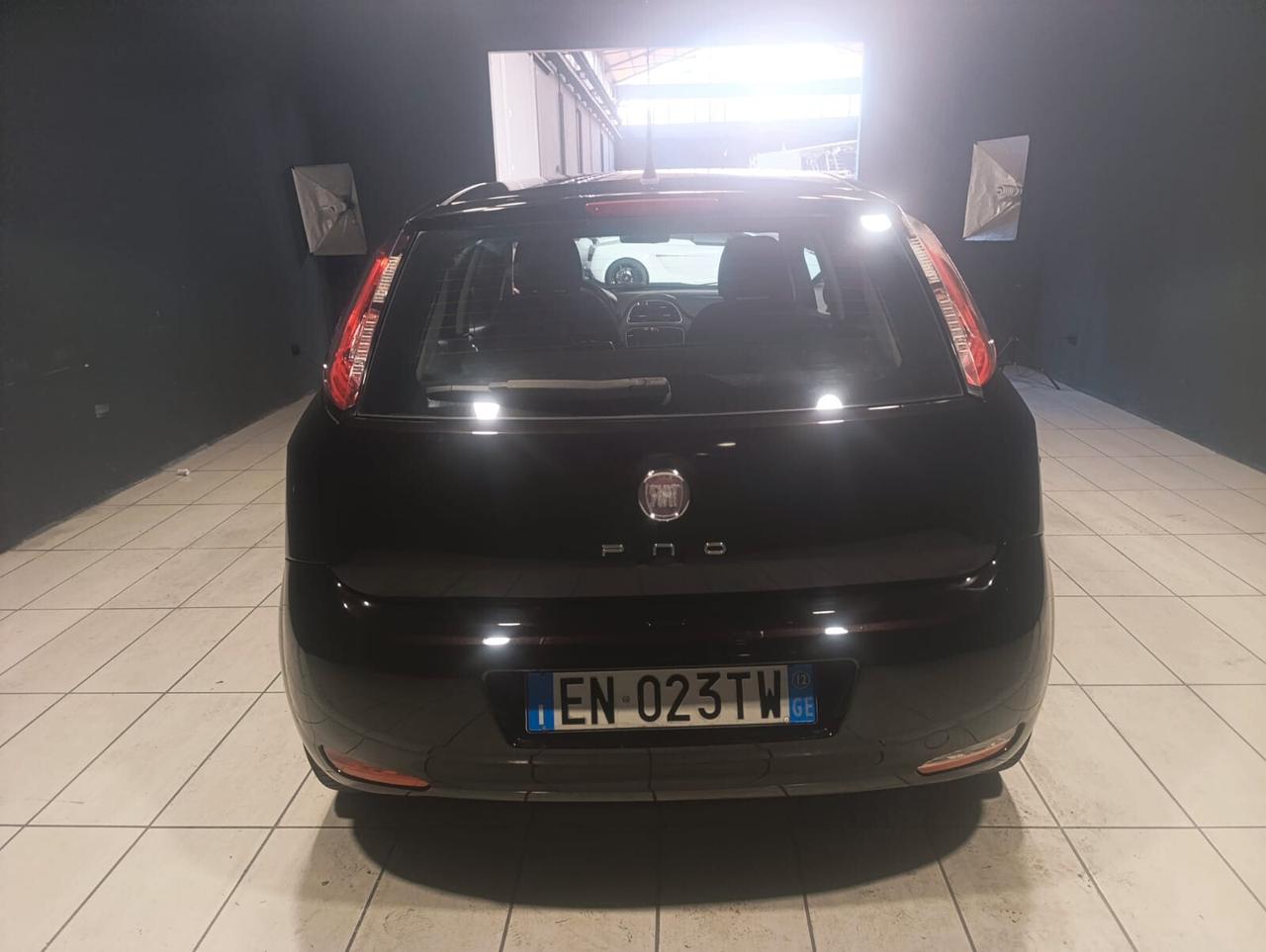 Fiat Grande Punto del 2012 benzina 120.000 km