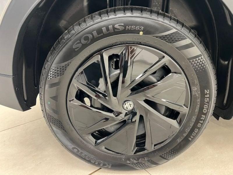 MG ZS NEW 1.5L MT STD NEW ICE 1,5L MT5 STANDARD