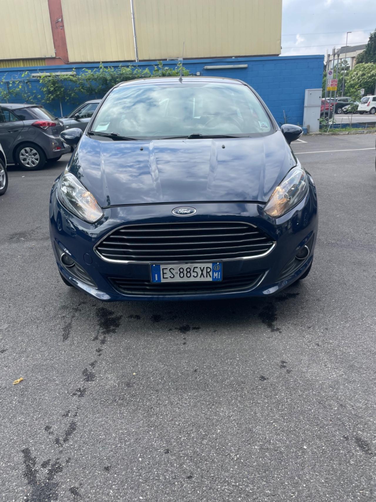 Ford Fiesta 1.2 60CV 5 porte Titanium
