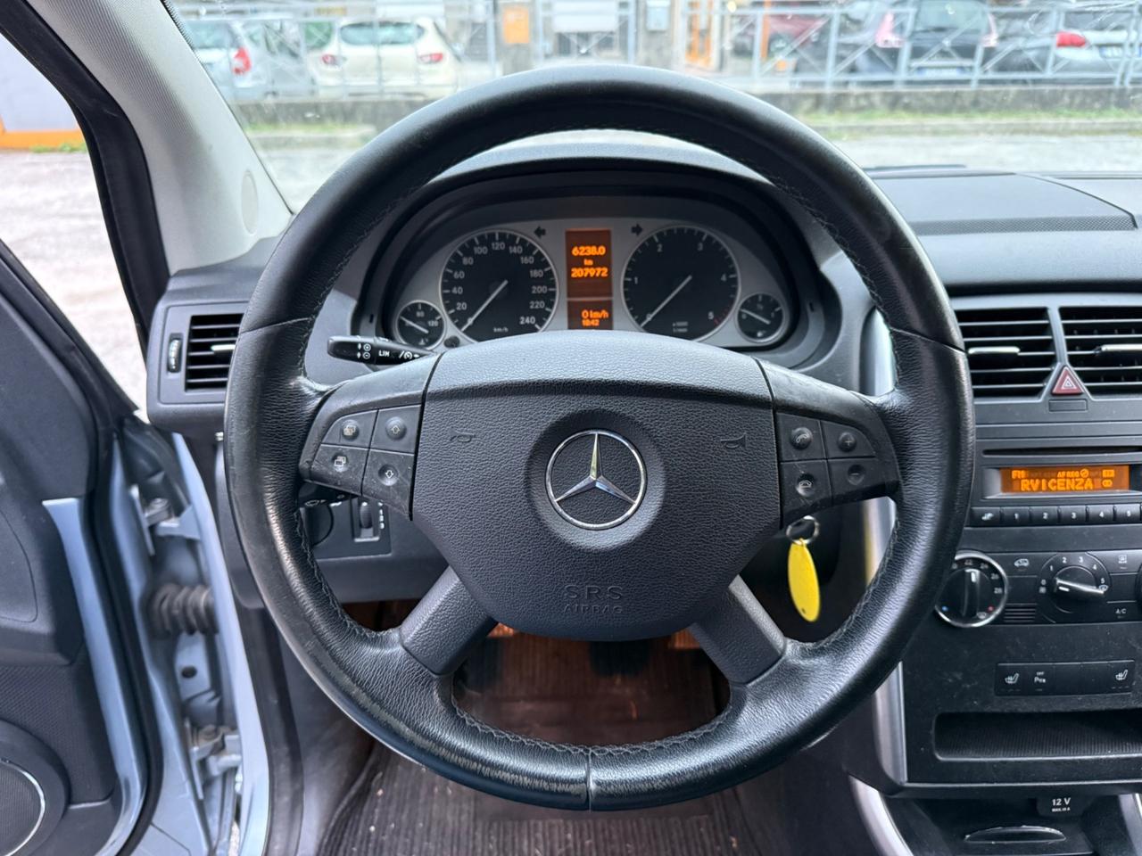 Mercedes-Benz B200 CDI 140cv E5