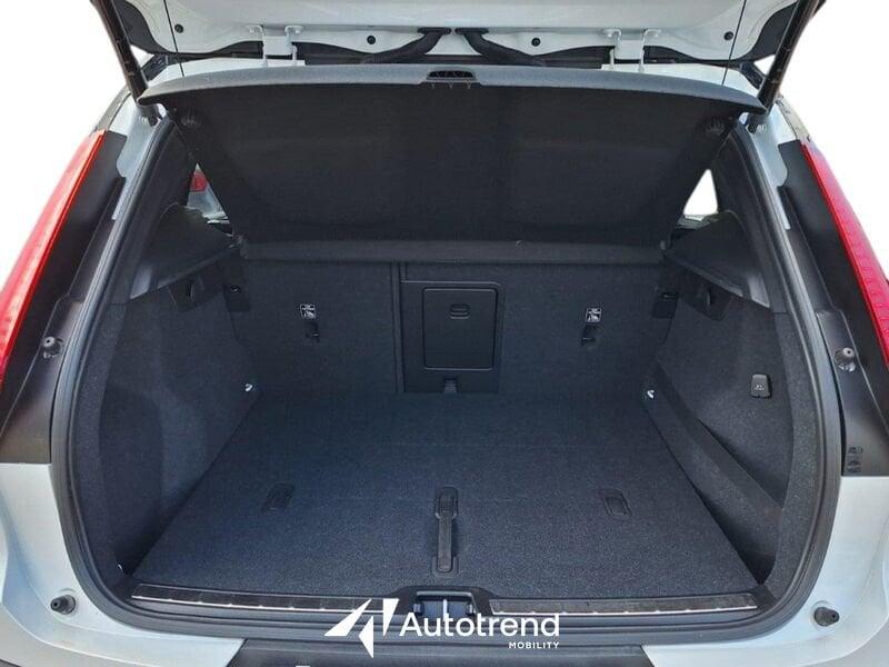 Volvo XC40 D3 150 CV Automatica NAVI TETTO LED R-design