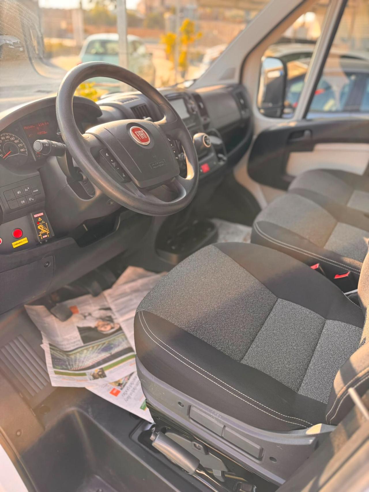 Fiat Ducato 35 2.3 MJT 130CV PLM-SL-DC Cabinato Maxi (CON GRU FASSI F26)