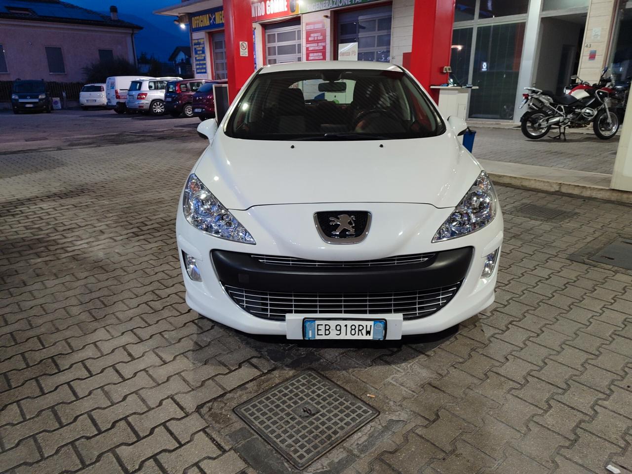 Peugeot 308 1.6 HDi COME NUOVA anno 2010
