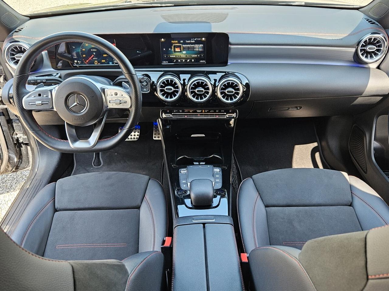 Mercedes-benz CLA 220 d Automatic 4Matic Shooting Brake Premium AMG