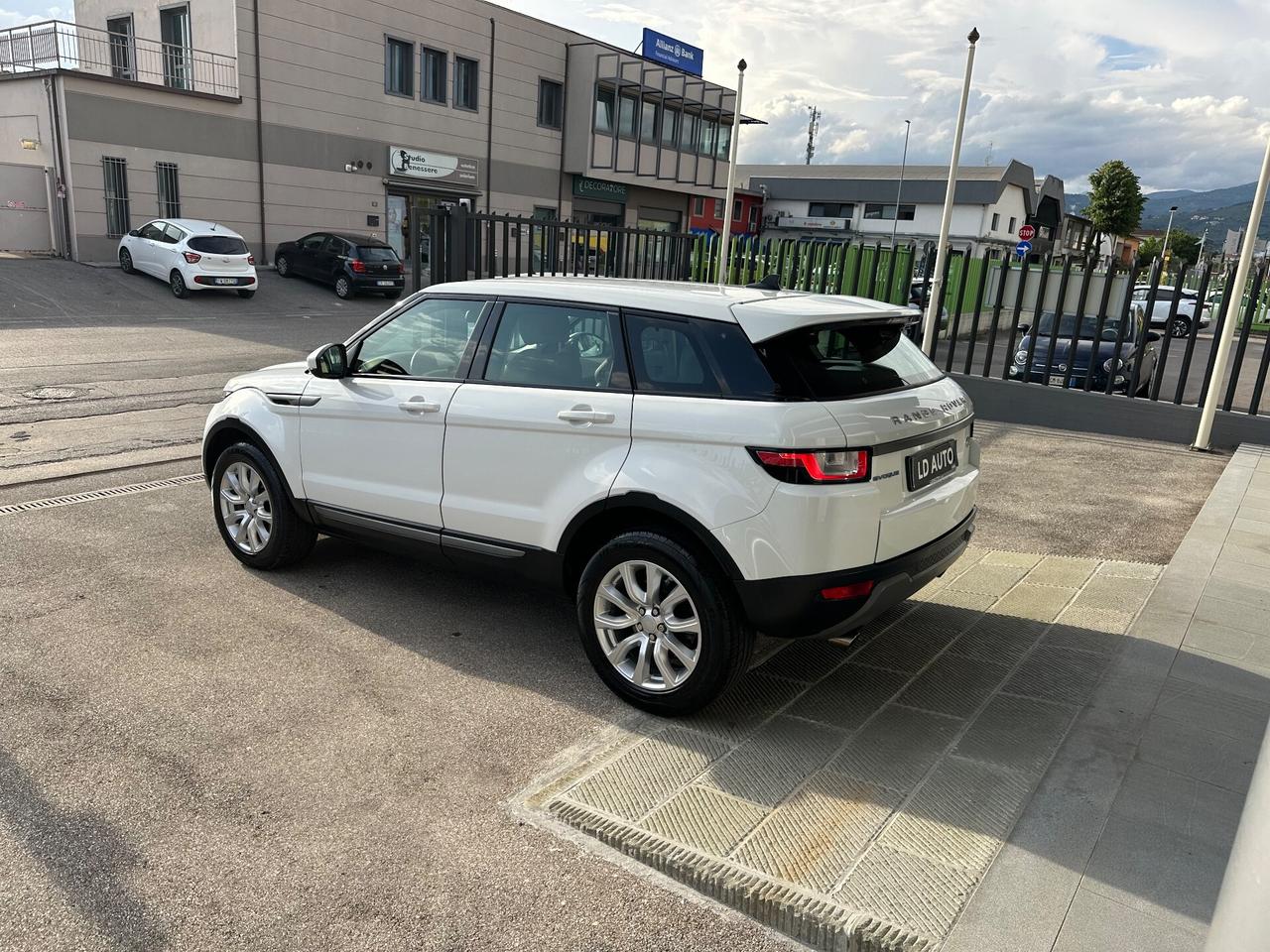 Land Rover Range Evoque 2.0 TD4 150 CV 5p. HSE