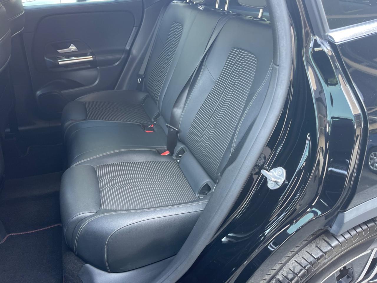 Mercedes-benz GLA 200 d Automatic Sport Plus KM 85.000 CERTIFICATI !!!