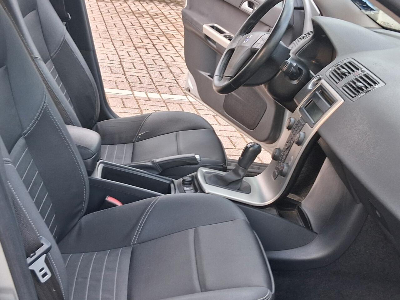 Volvo S40 2.0 D cat Summum NEOPATENTATI..CELL 320 147 1147 WHATSAPP