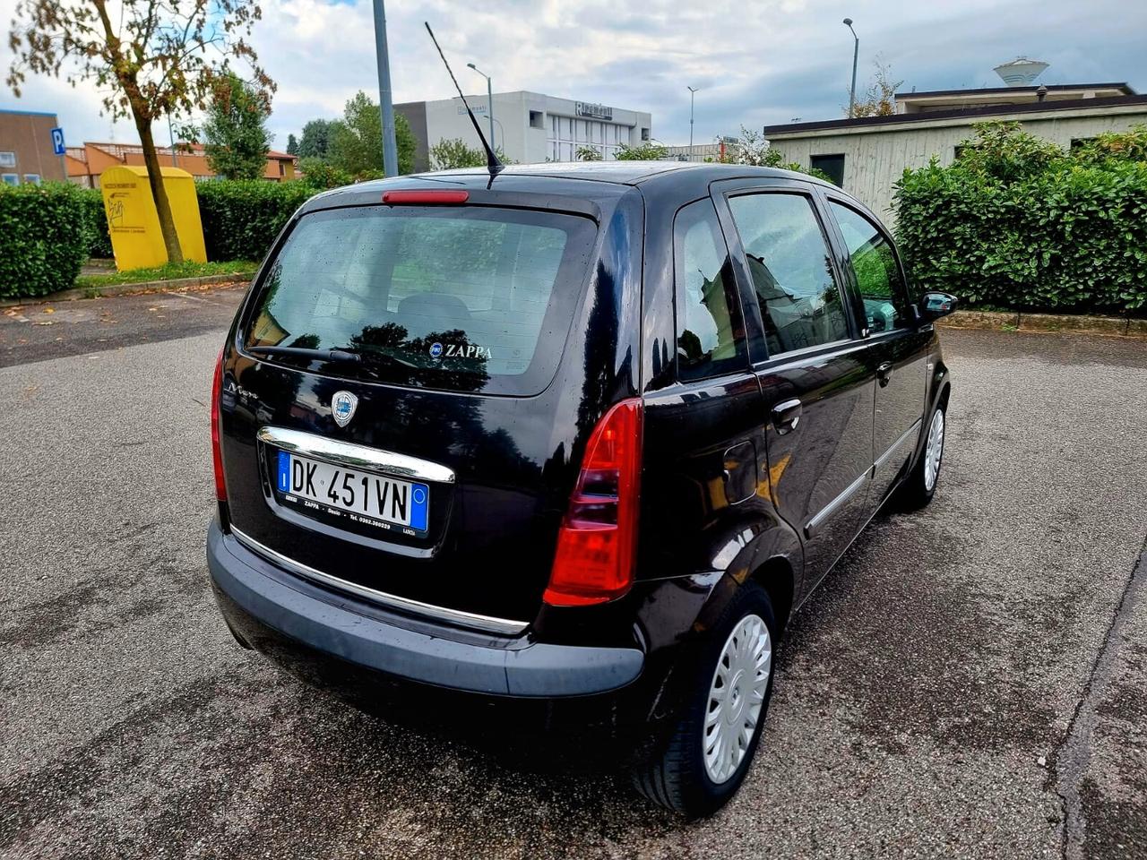 Lancia MUSA 1.4 16V Platino ADATTA A NEOPATENTATI