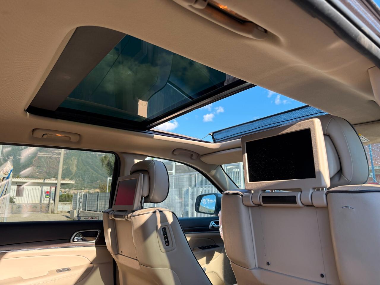 JEEP GRAN CHEROKEE 2015 3.0 DIESEL 250 CV *SINISTRATO