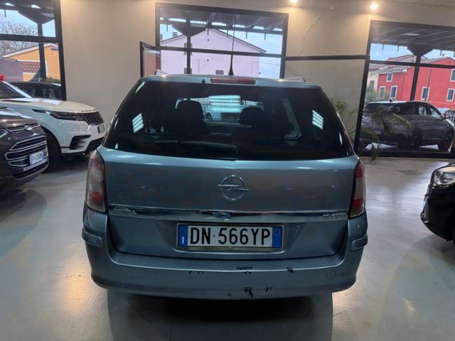 OPEL Astra 1.9 CDTI 120CV Station Wagon aut. Cosmo