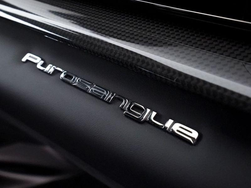 Ferrari Purosangue 6.5 V12 F1 DCT 4WD