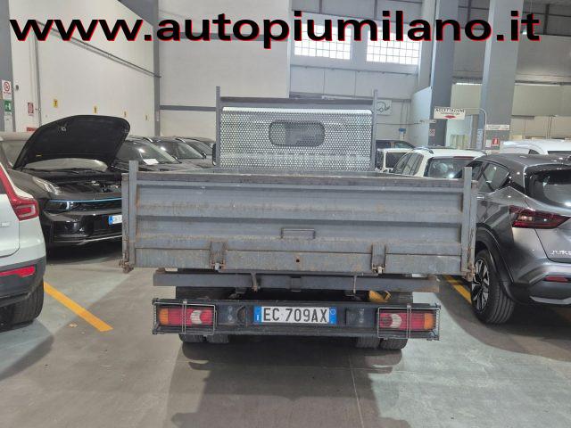 NISSAN Cabstar 35.13 2.5 TDI 130CV PC- RIBALTABILE TRILATERALE