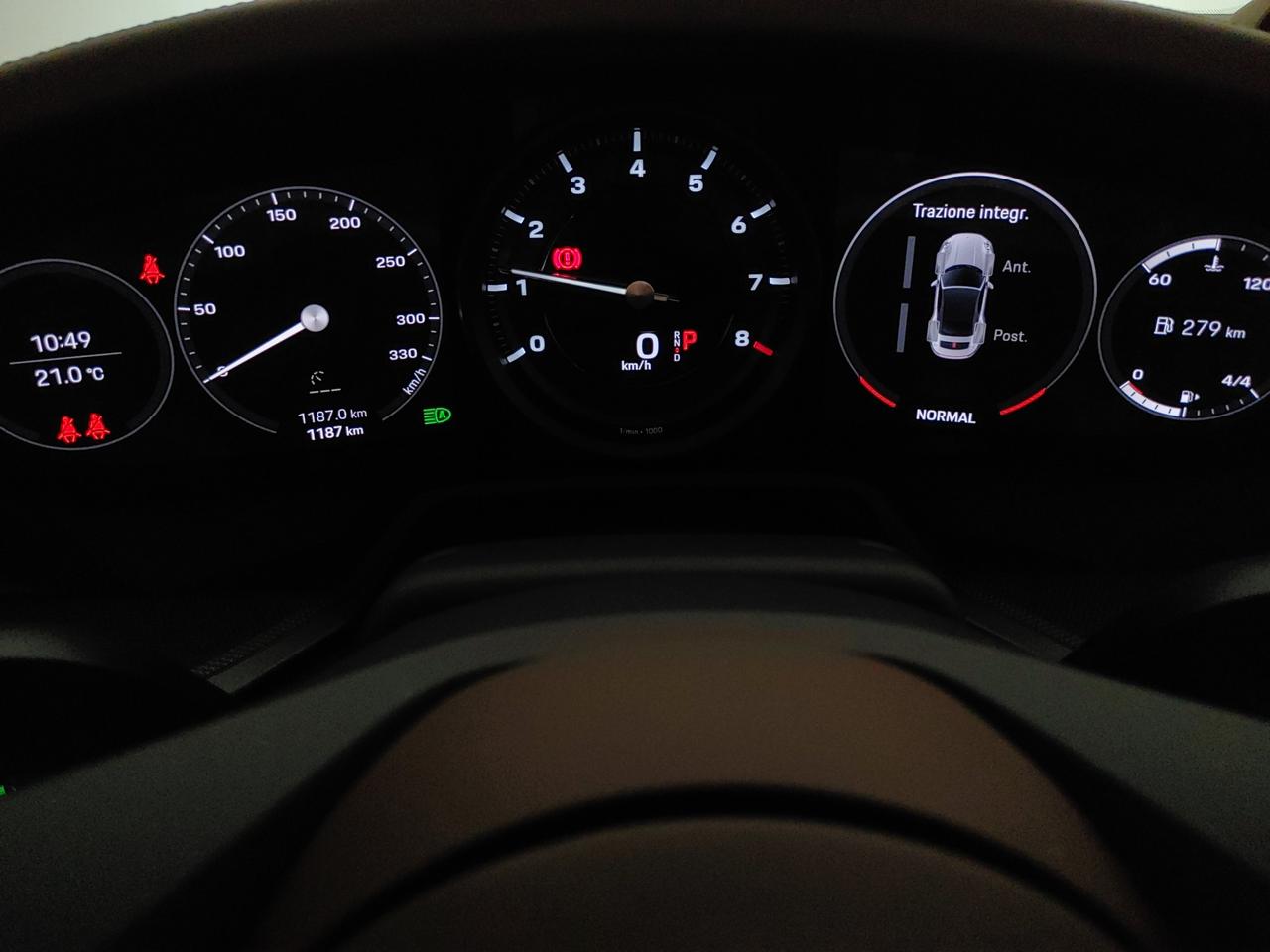 PORSCHE 992 Cabrio 3.0 Carrera 4S auto ACC MATRIX C21" subentro leasing