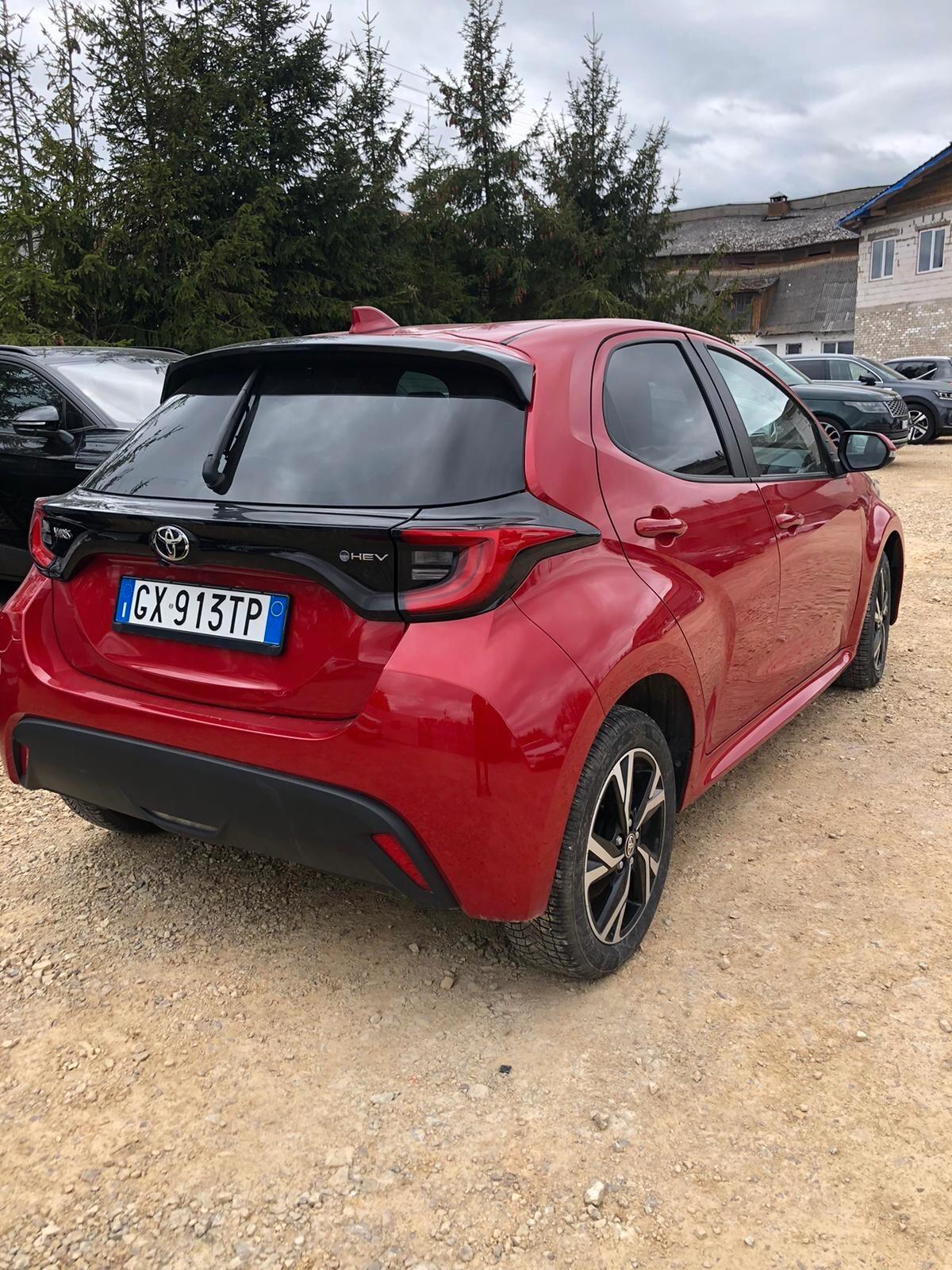 Toyota Yaris 1.5 130 Hybrid 5 porte Lounge