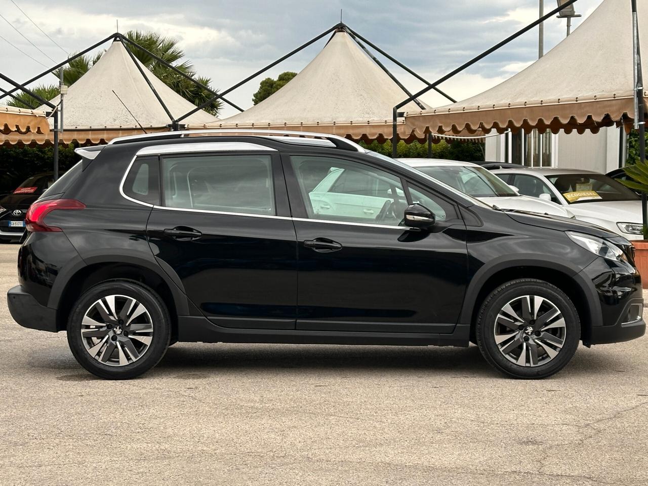 PEUGEOT 2008 1.6 BlueHDi 100 Allure