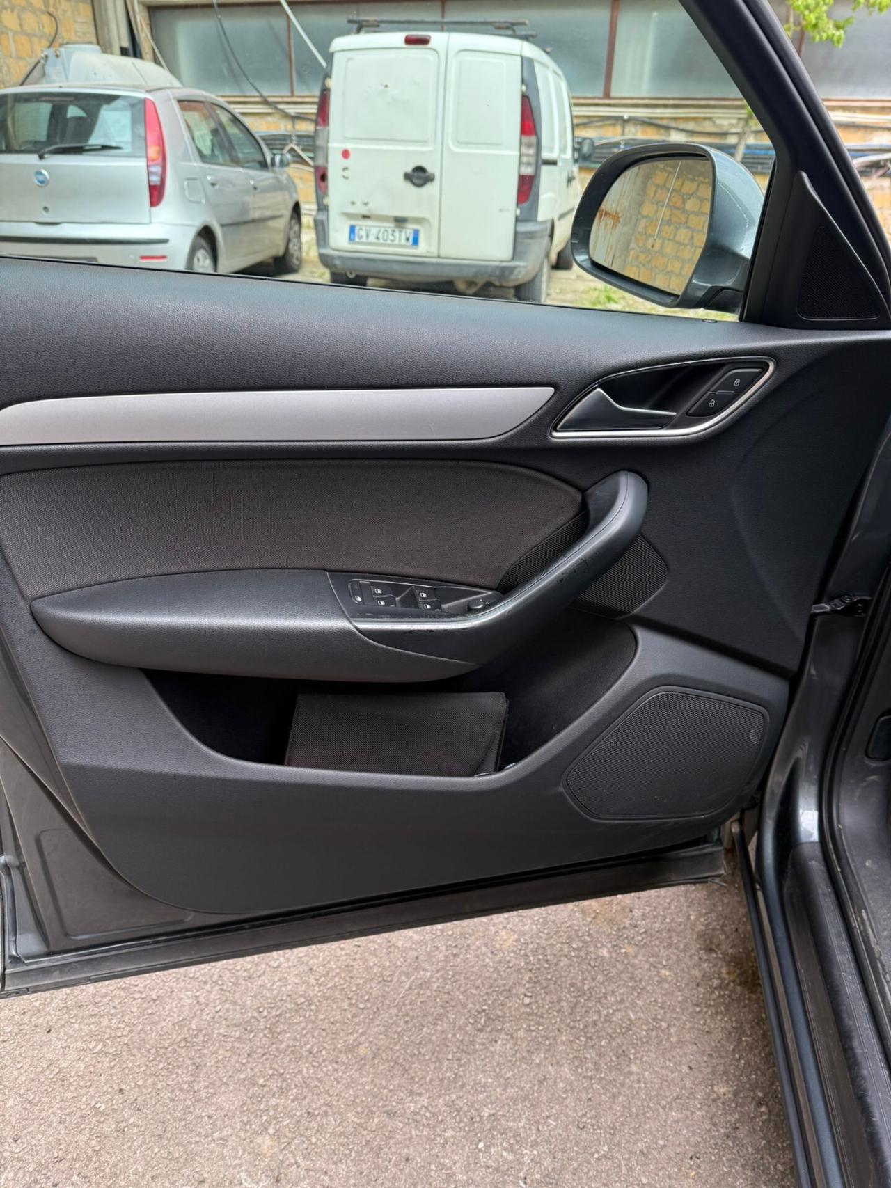 Audi Q3 2.0 TDI 150 CV quattro S tronic Business