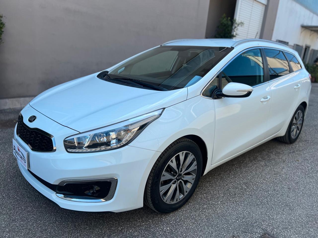 Kia Ceed cee'd SW 1.6 crdi 110cv Cool NAVI/CAMERA/17; PERFETTA