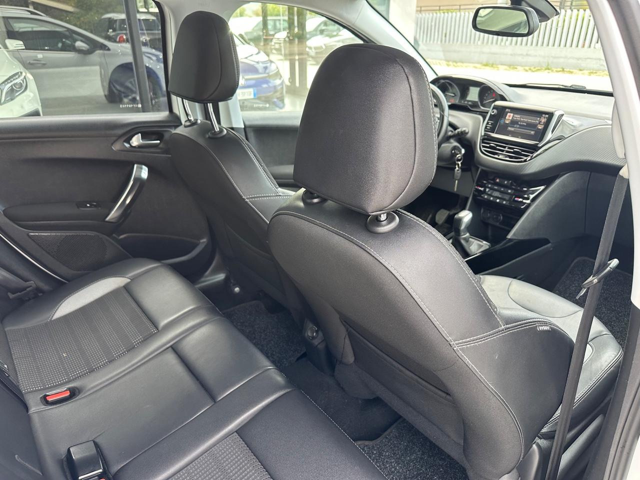 Peugeot 2008 BlueHDi 100 GT Line