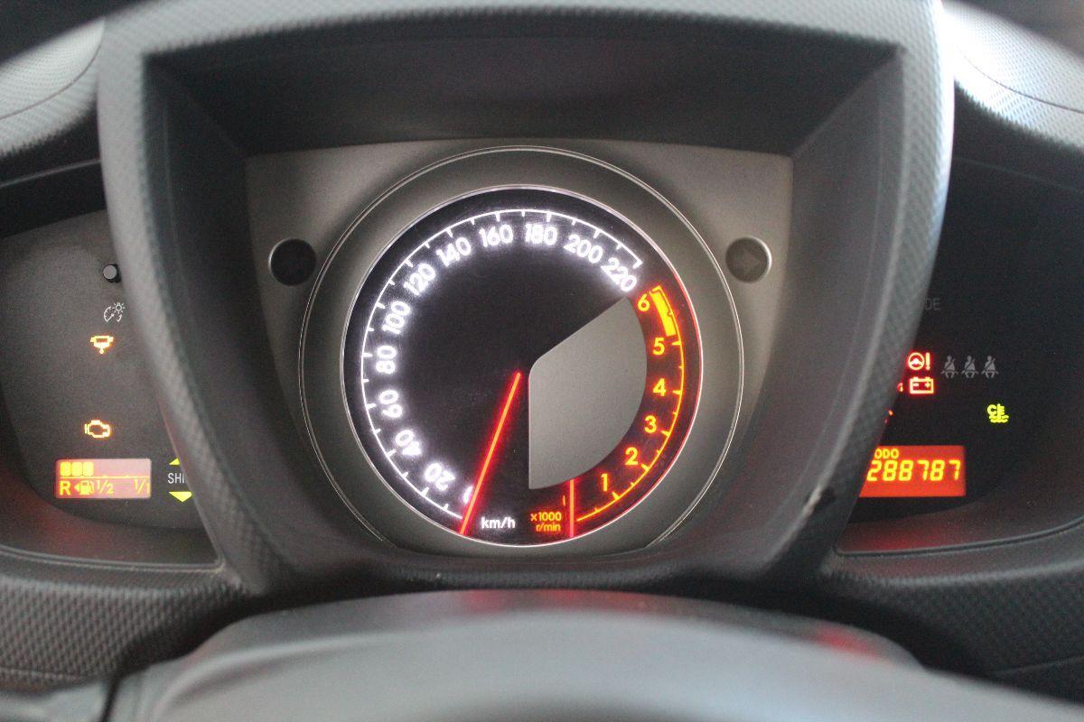 TOYOTA - Urban Cruiser - Cruiser 1.4 D-4D AWD Sol