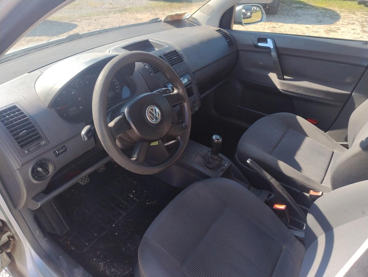 Volkswagen Polo 1.4/80CV TDI 5p. Sportline