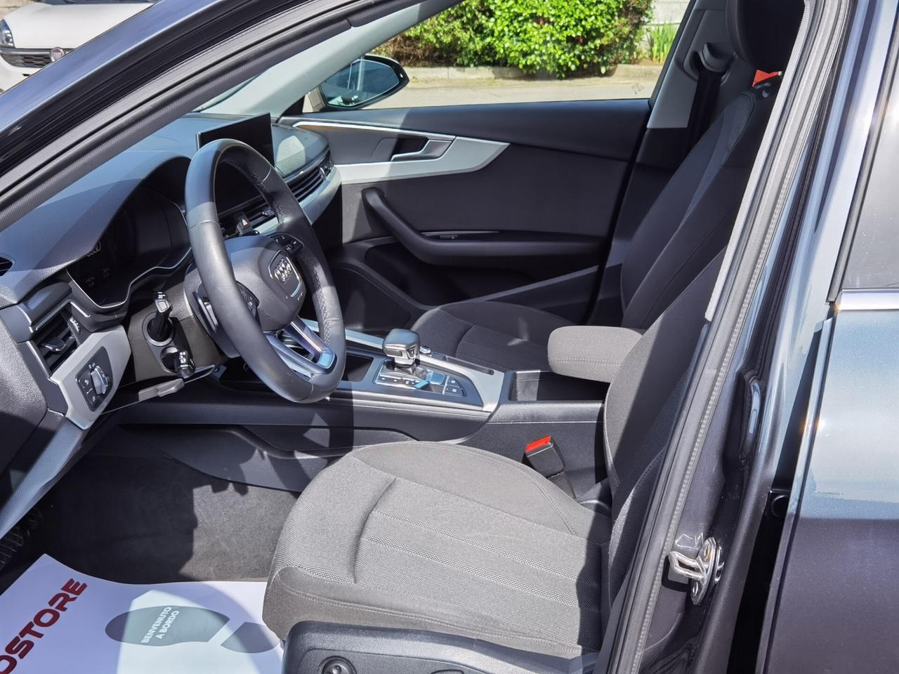 Audi A4 Avant 35 TDI S tronic Business Advanced