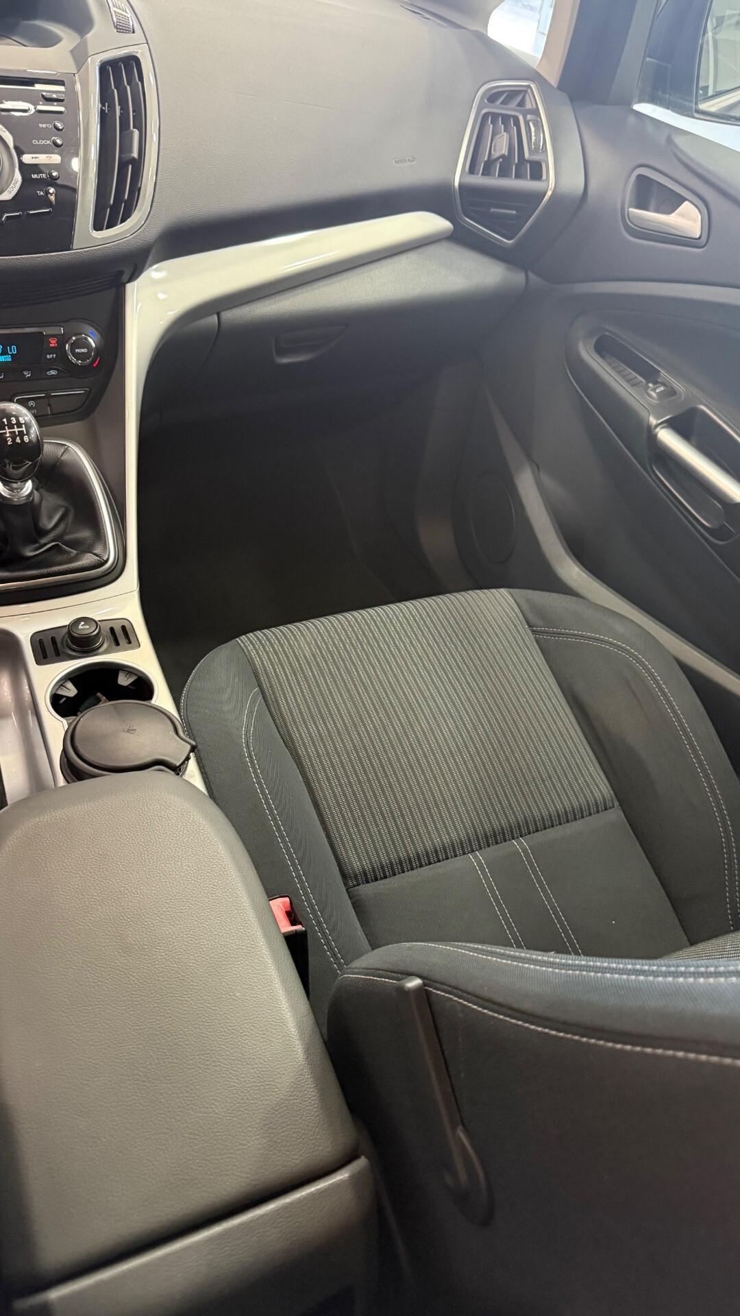 Ford C-Max 1.6 TDCi 115CV Titanium