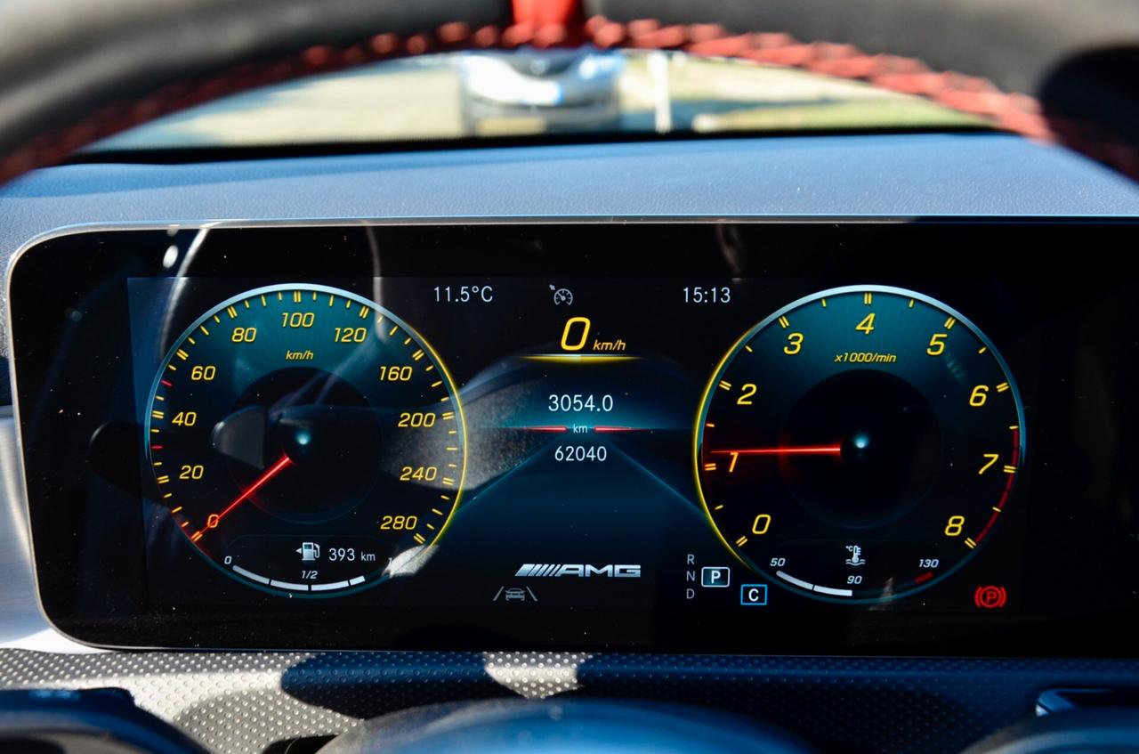 MERCEDES-BENZ A 35 AMG 4MATIC 306cv AUTO, UNICOPROPRIETARIO, SERVICE MERCEDES, TETTO, HI-FI BURMESTER, RETRO 360°, LUCI MULTICOLORE, 19", PERMUTE