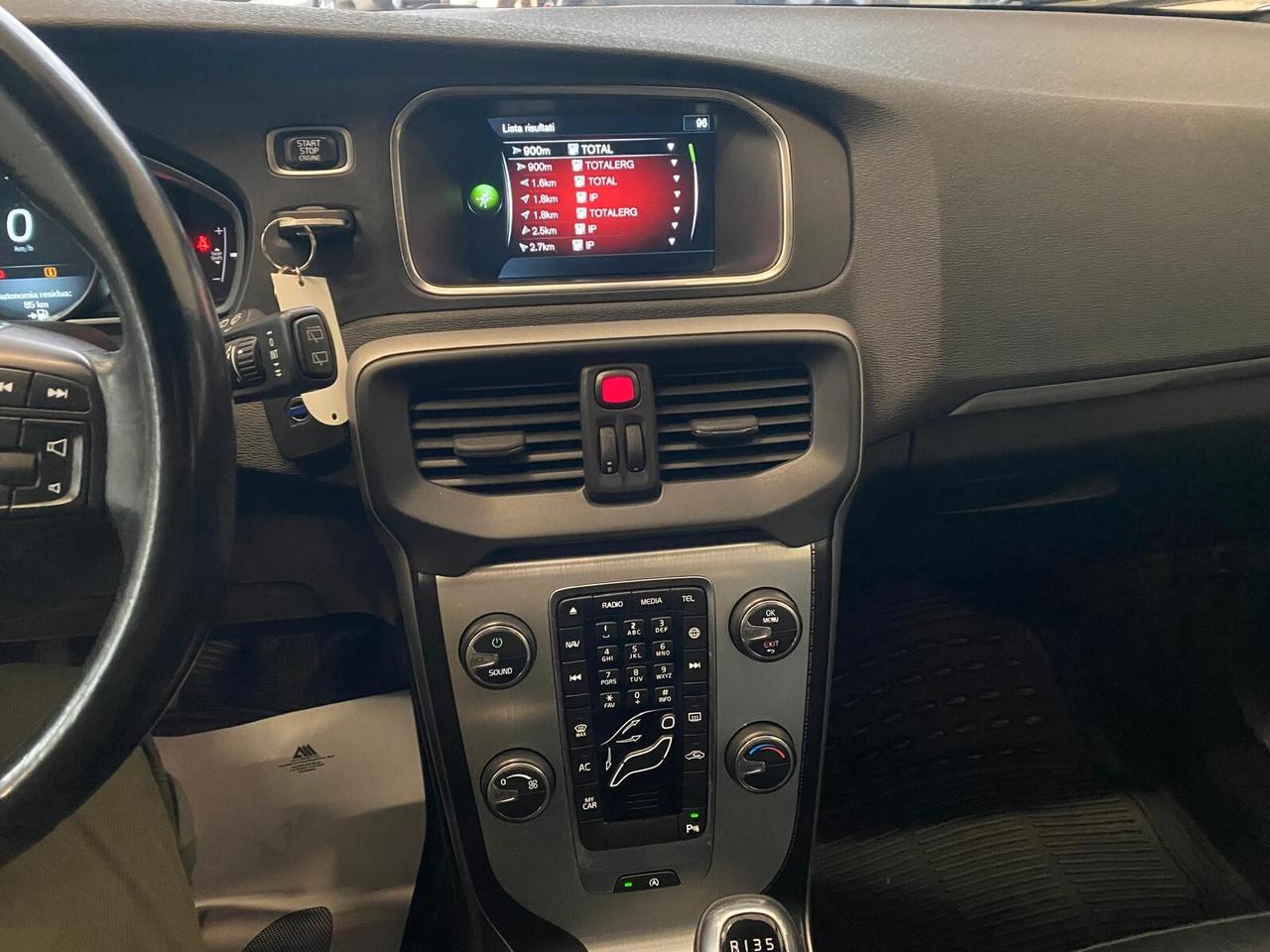 Volvo V40 D2 1.6 Summum