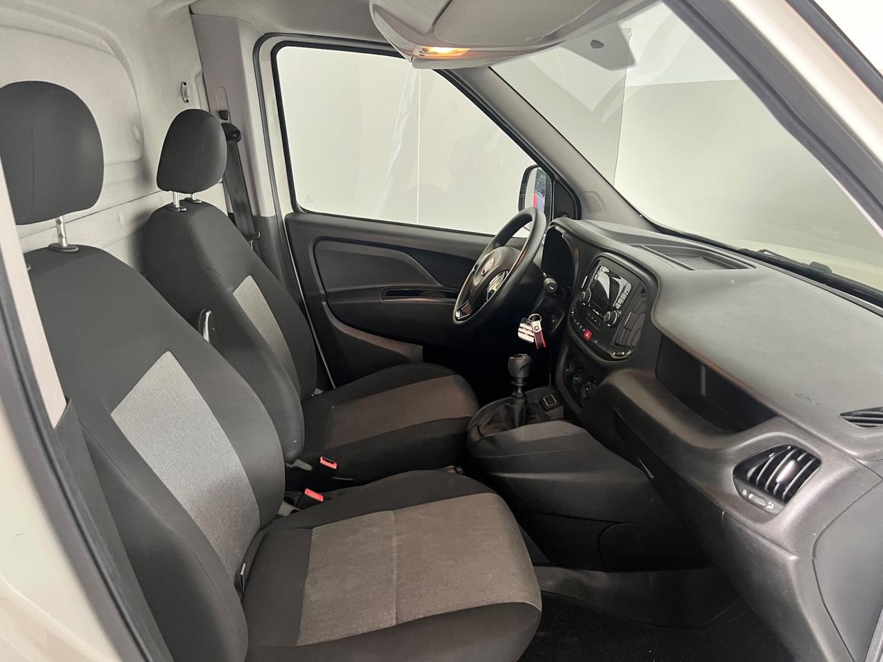 Fiat Doblo cargo maxi 1.6 mjt SX 120cv E6 (+ IVA)